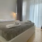 Quintino Sella 3* 바리