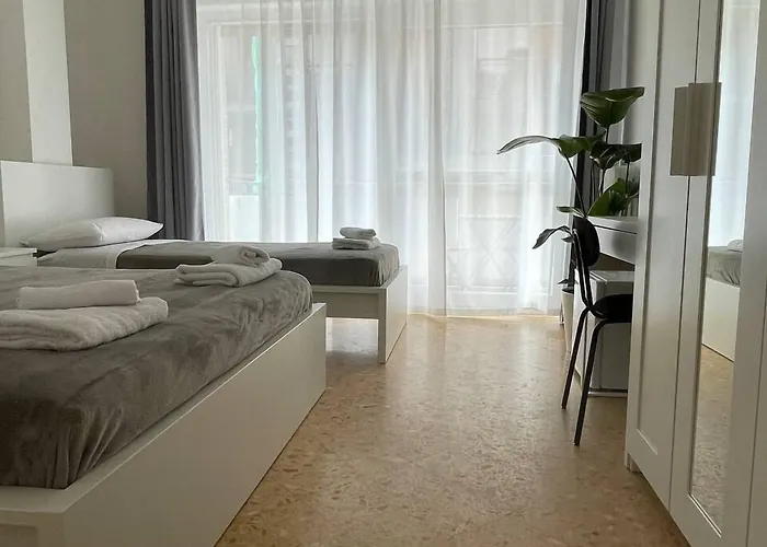 Quintino Sella בית הארחה 3*